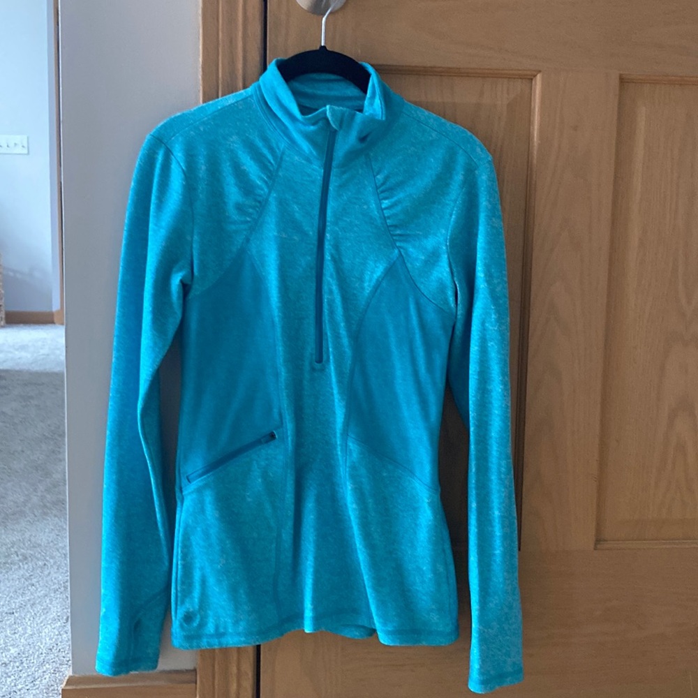 Athleta half zip. Size XXS. Heathered turquoise color. Thumb holes